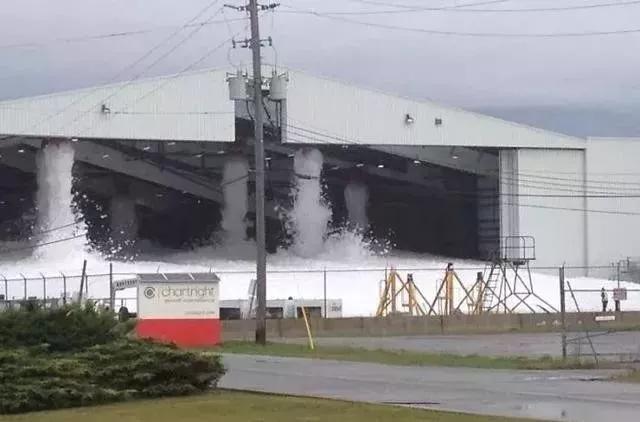 珠峰顶部岩石,珠峰顶部什么样子