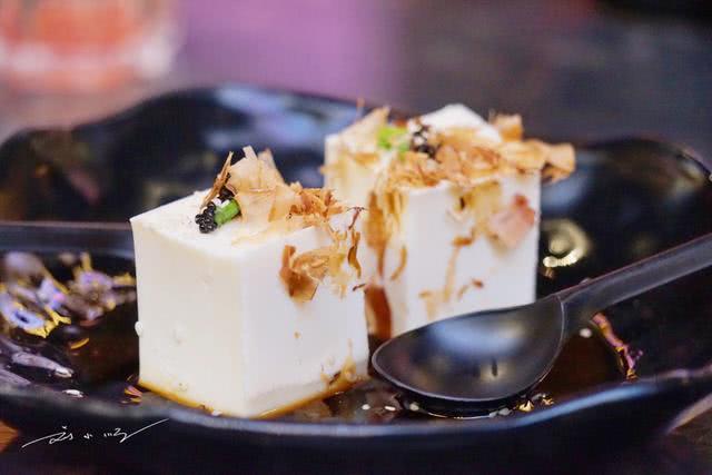 一家菜单全是牛肉的火锅店,一家店菜单