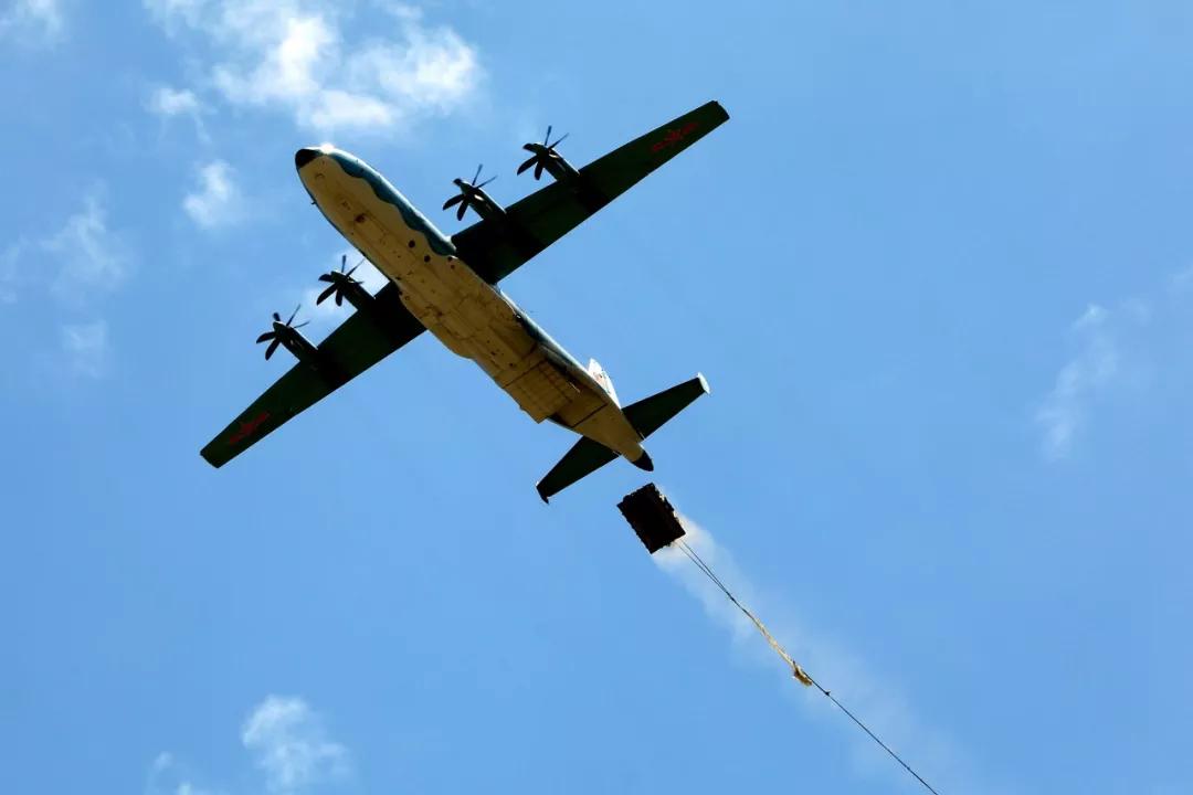 中国空降兵的装备有哪些,中国空降兵最新装备