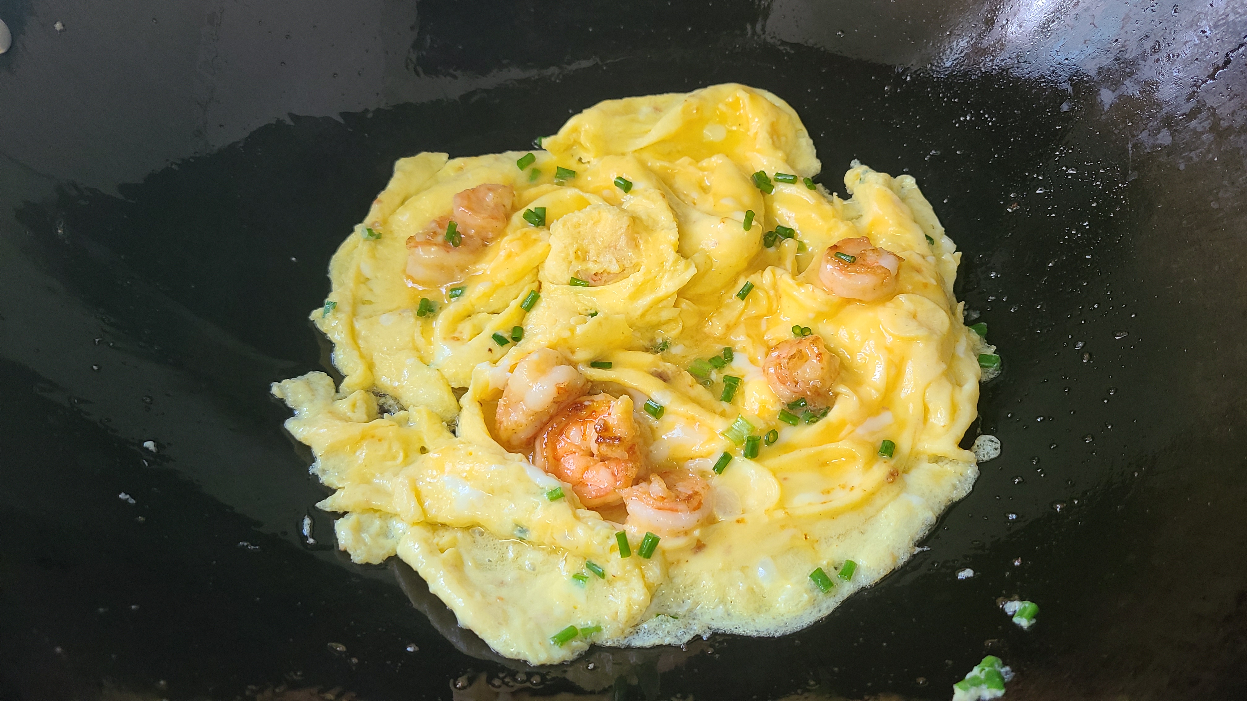 虾仁滑蛋超级嫩滑,虾仁滑蛋做法简单易学