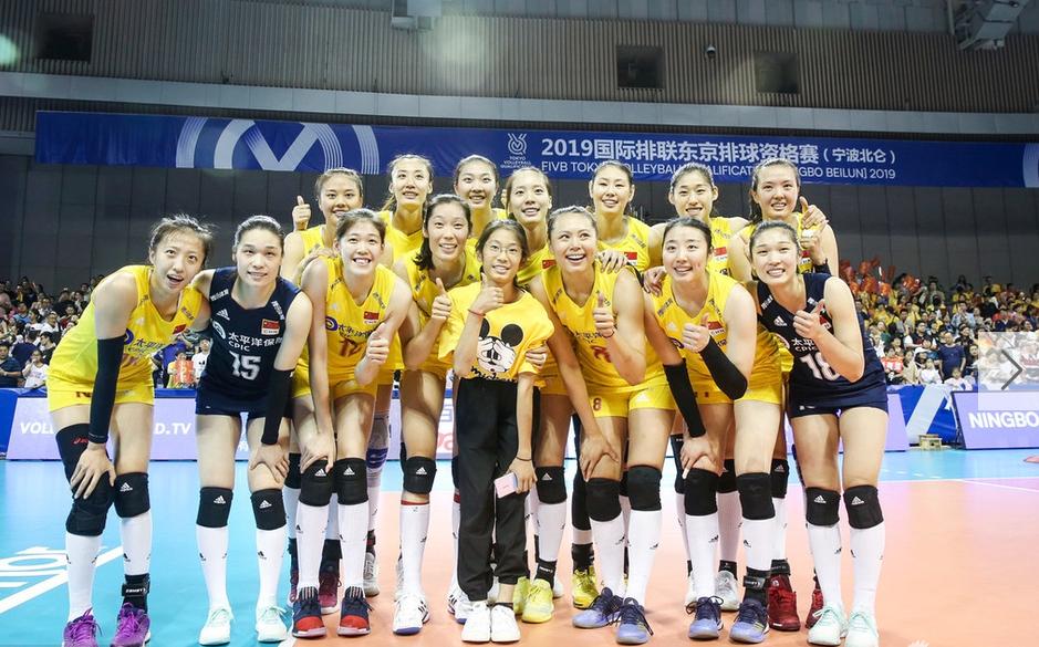 朱婷妹妹朱佳荟也打排球吗,朱婷妹妹朱佳慧打比赛