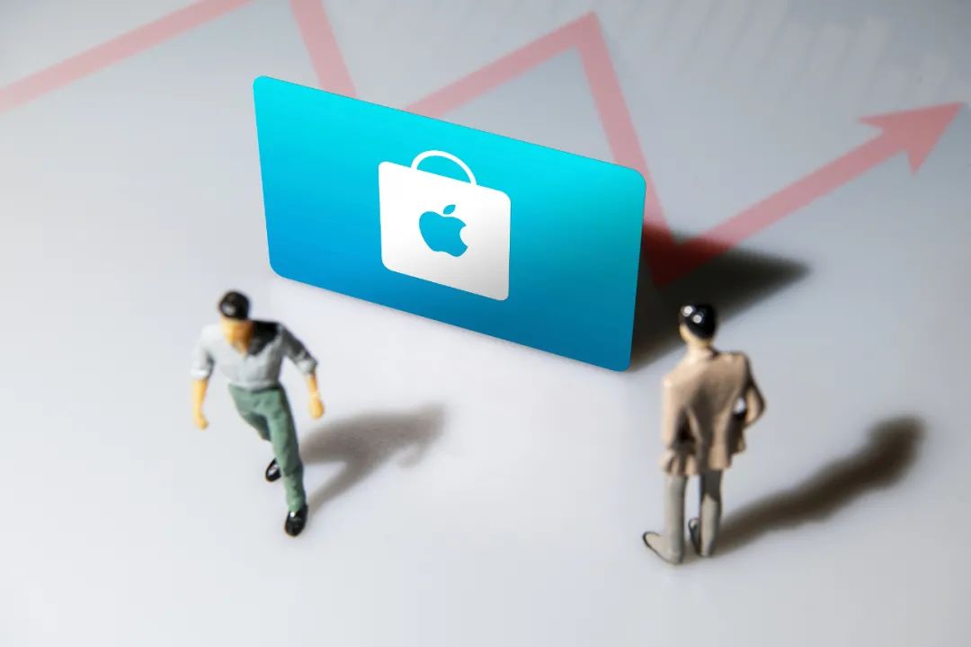 辛巴所售燕窝被王海检测为糖水；苹果降低APPStore抽成