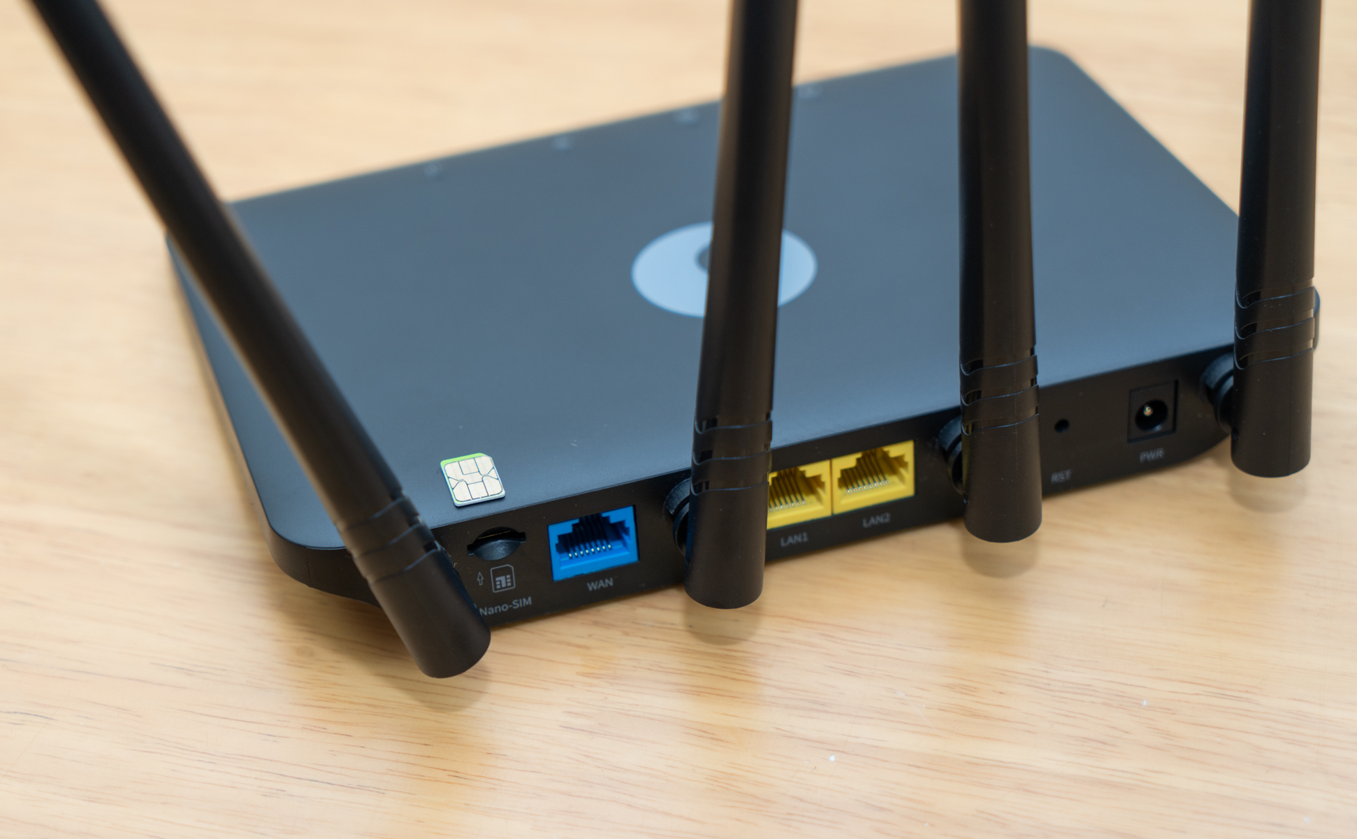 用4g路由器上网划算吗,拉宽带跟用4g路由器哪个划算