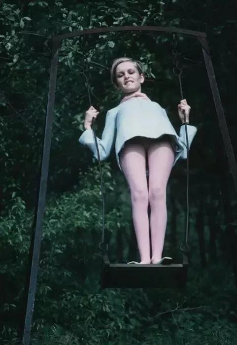 体重41kg的她，*翻推**了梦露性感丰腴的审美革命，成划时代流行符号