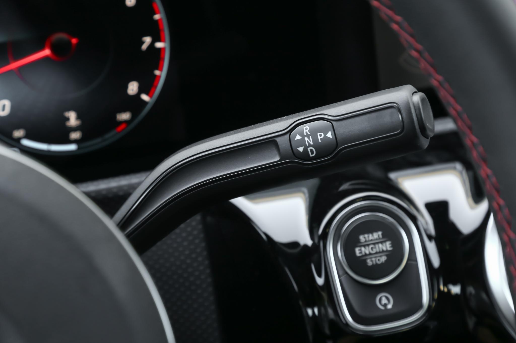 奔驰CLA200座椅,奔驰cla200座椅全包