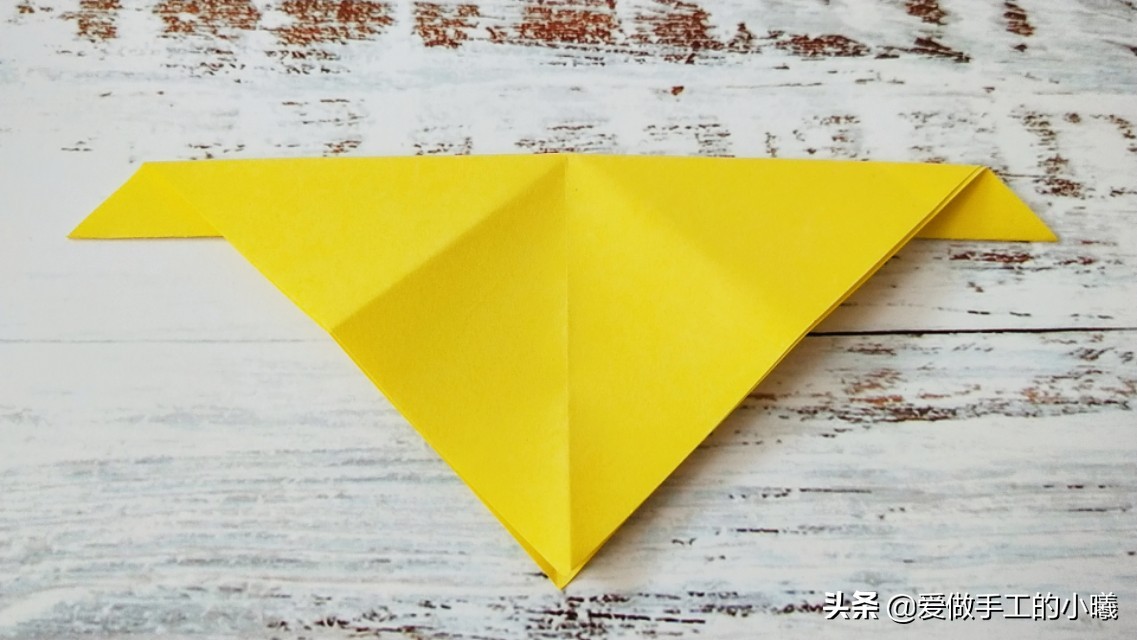 折扫帚簸箕的折纸步骤图,三角插折纸簸箕教程