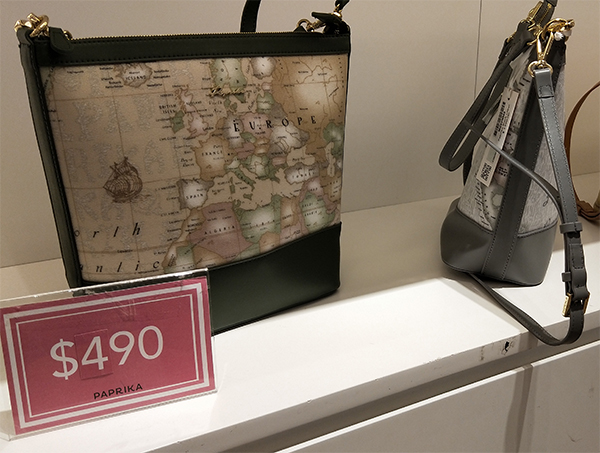 香港paprika男士包,种草papi酱零食