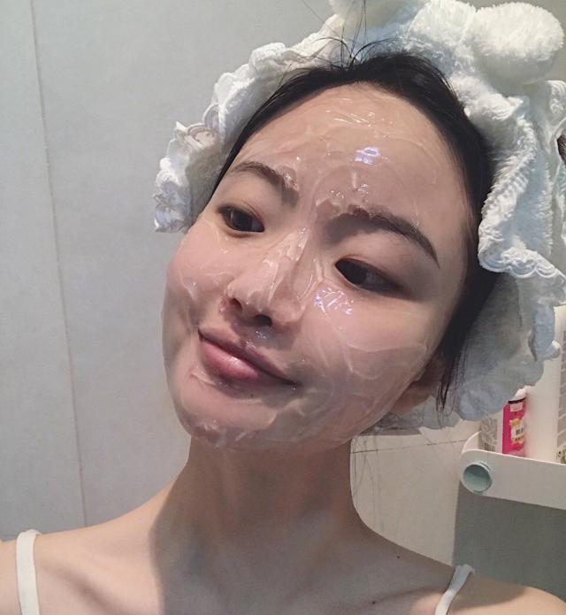 脸部毛孔粗大的原因及改善方法,脸部毛孔粗大有什么办法解决