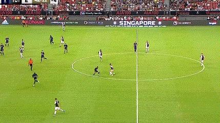 国际比赛恶意犯规,国际足球恶意犯规