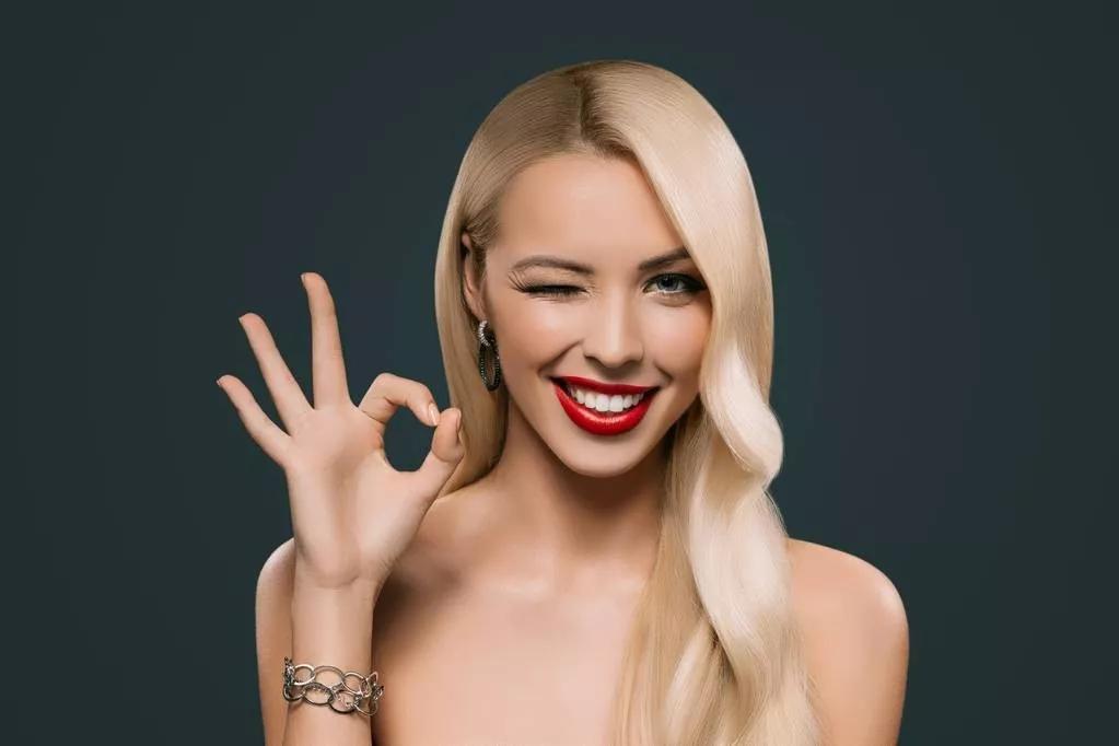 眼睛肿怎么消肿热敷还是冷敷,眼睛肿怎么冷敷