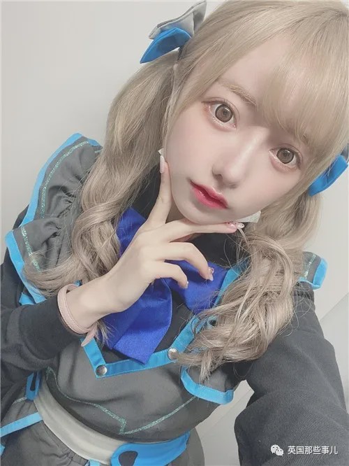 19岁少女整容成60岁大妈,女子花20w整容成网红脸