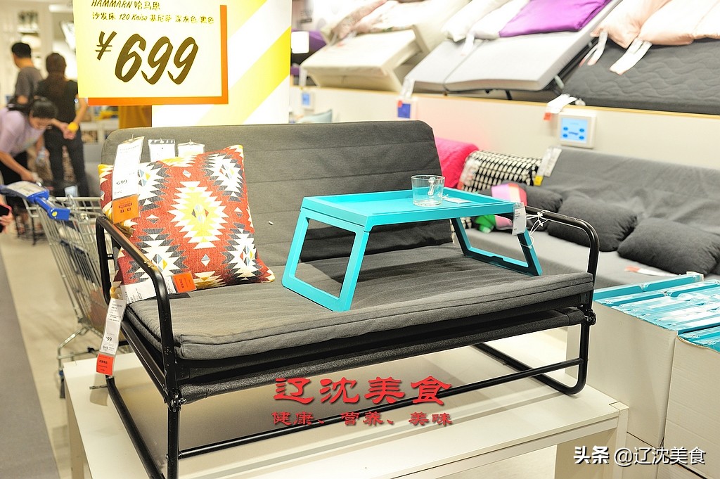 在设计家居的路上一直坚持,在厨房用餐设计