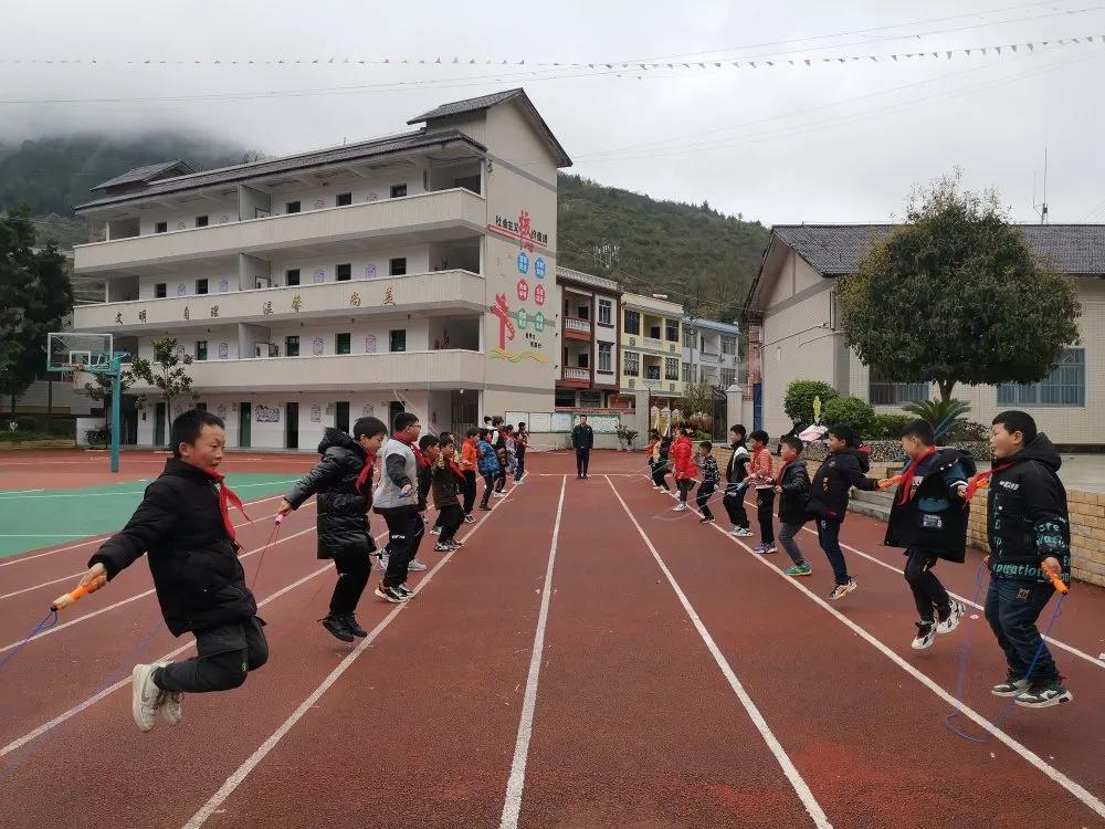 奉节中学生体育节,奉节中学课间操比赛