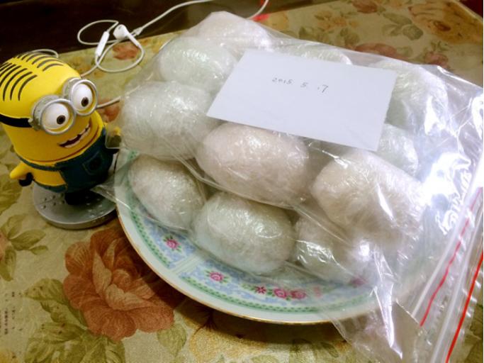 腌咸鸭蛋正确的方法100个放多少盐,腌制咸鸭蛋流油和起沙的几个窍门