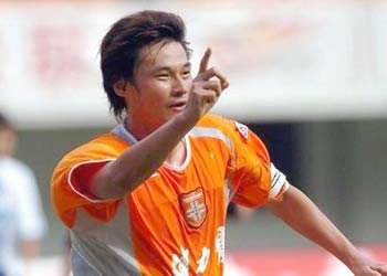 上海足球大帝李毅,中超传奇李毅测评