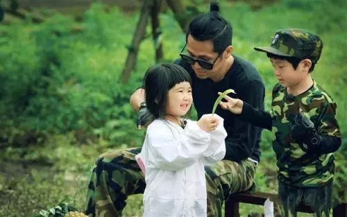 曹格说最失落的时候,曹格比寂寞先生更撕心裂肺