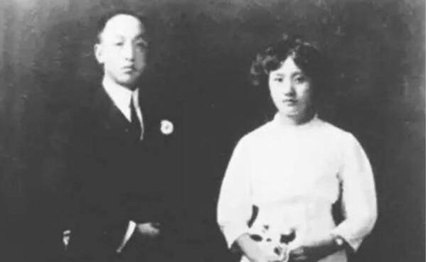 她离婚不要钱只要4个孩子，被丈夫讽刺养不起，努力6年终有回报