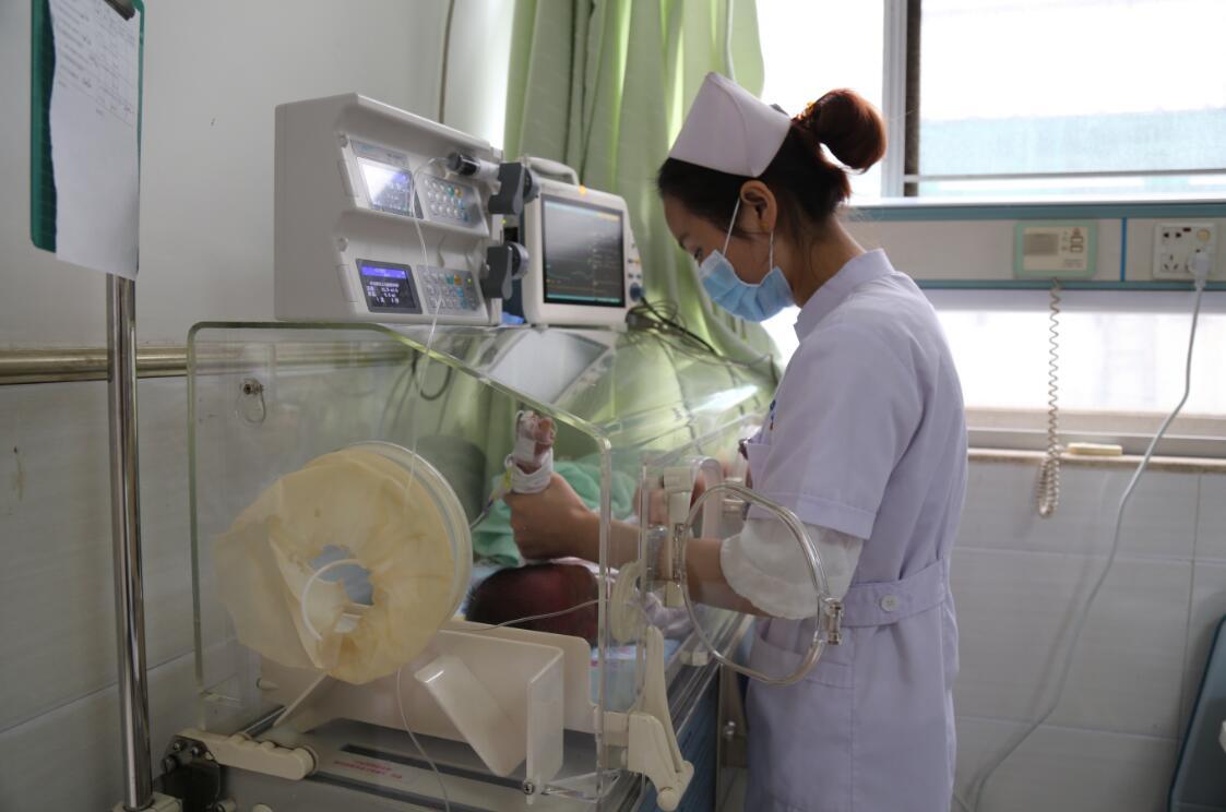 孕晚期哪些行为容易引起宫缩,孕晚期这几种行为会造成羊水早破