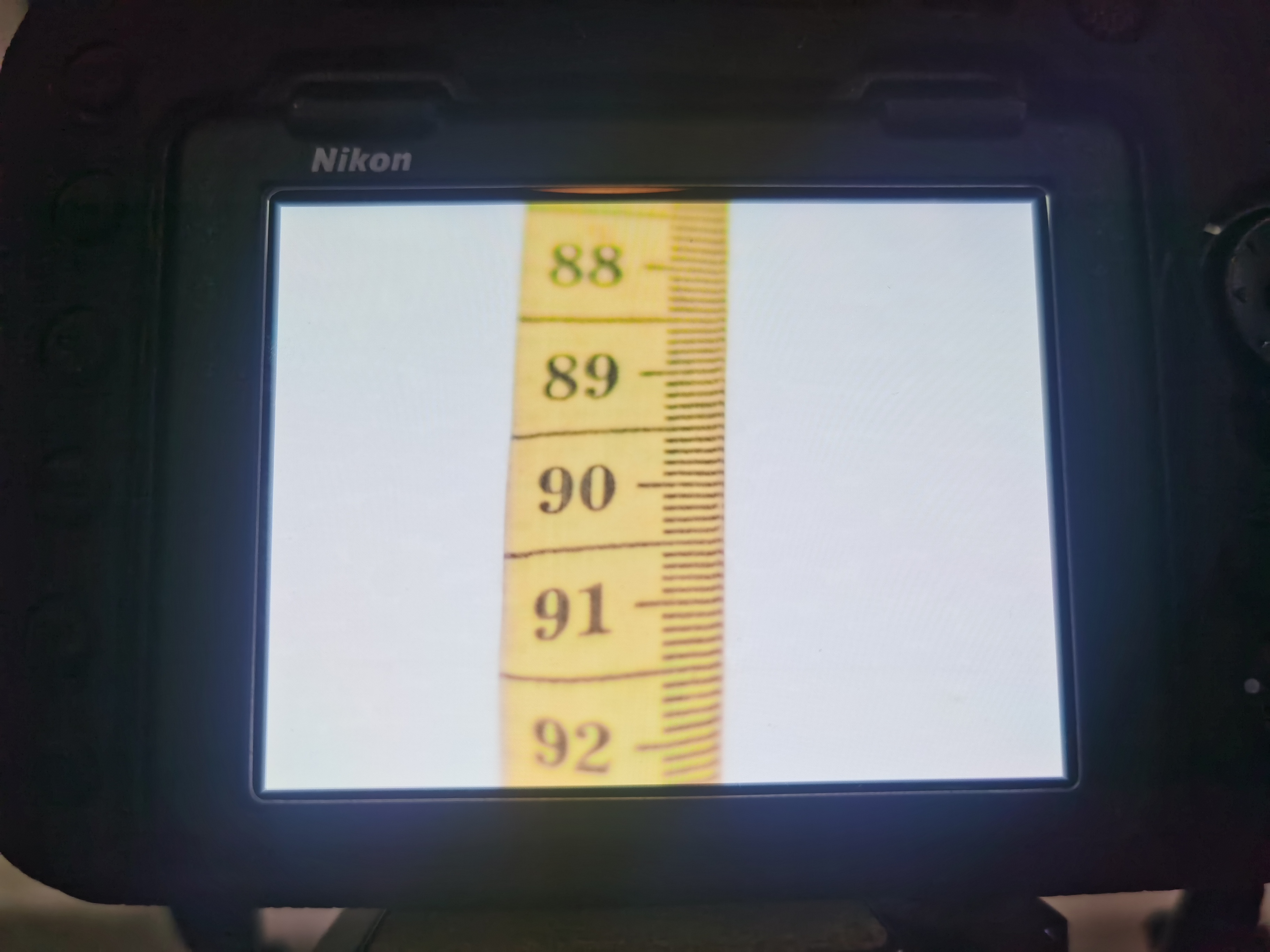 对焦准确但虚了,怎样用af微调功能调整对焦