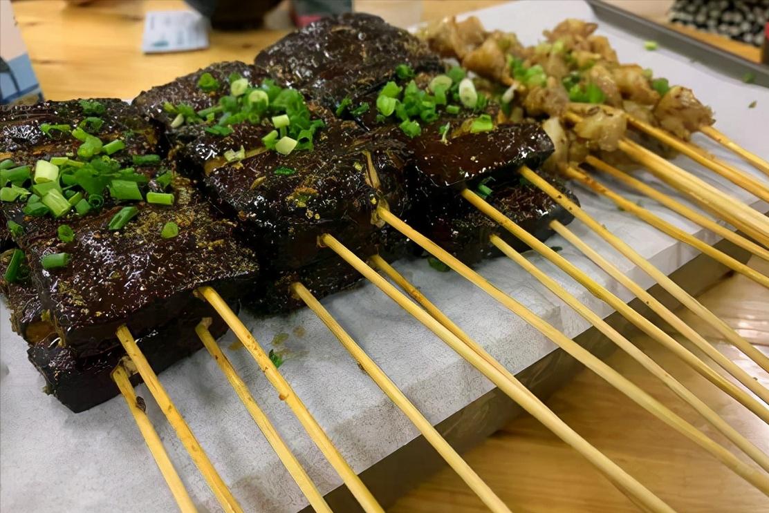 推荐长沙老长沙烧烤,长沙最好吃的路边烧烤