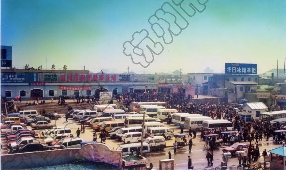 李坤军、叶建英、马锟、李永生丨东南西北，杭州楼市如何＂破茧＂