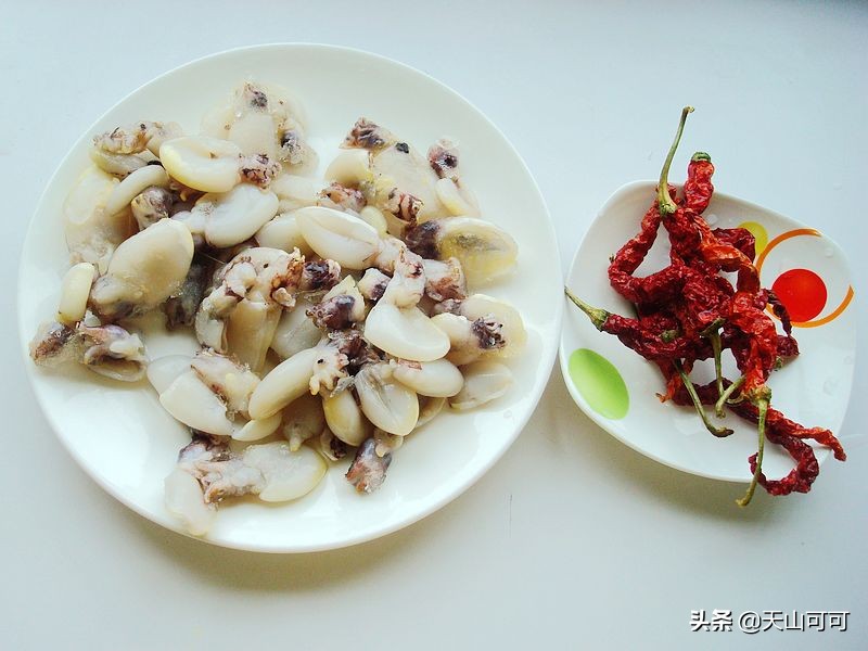 如何保证墨鱼仔的口感,要想鱼丸鲜嫩放什么生粉