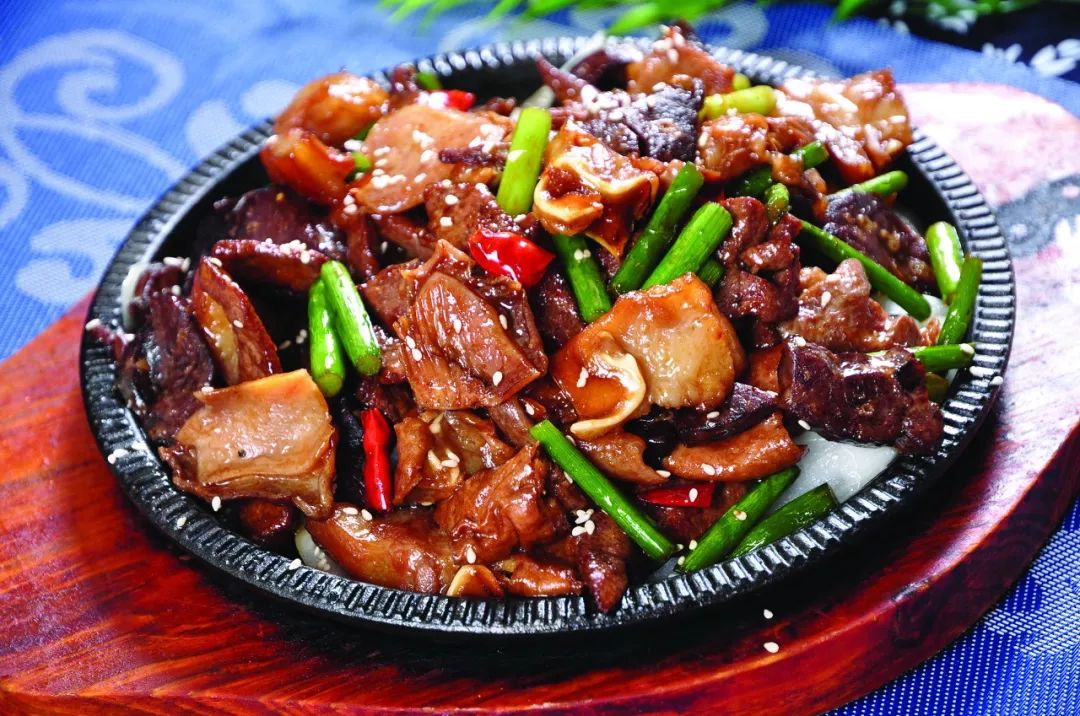 中国最好吃的猪肉排名前十名,猪肉哪个部位煮着吃最好吃