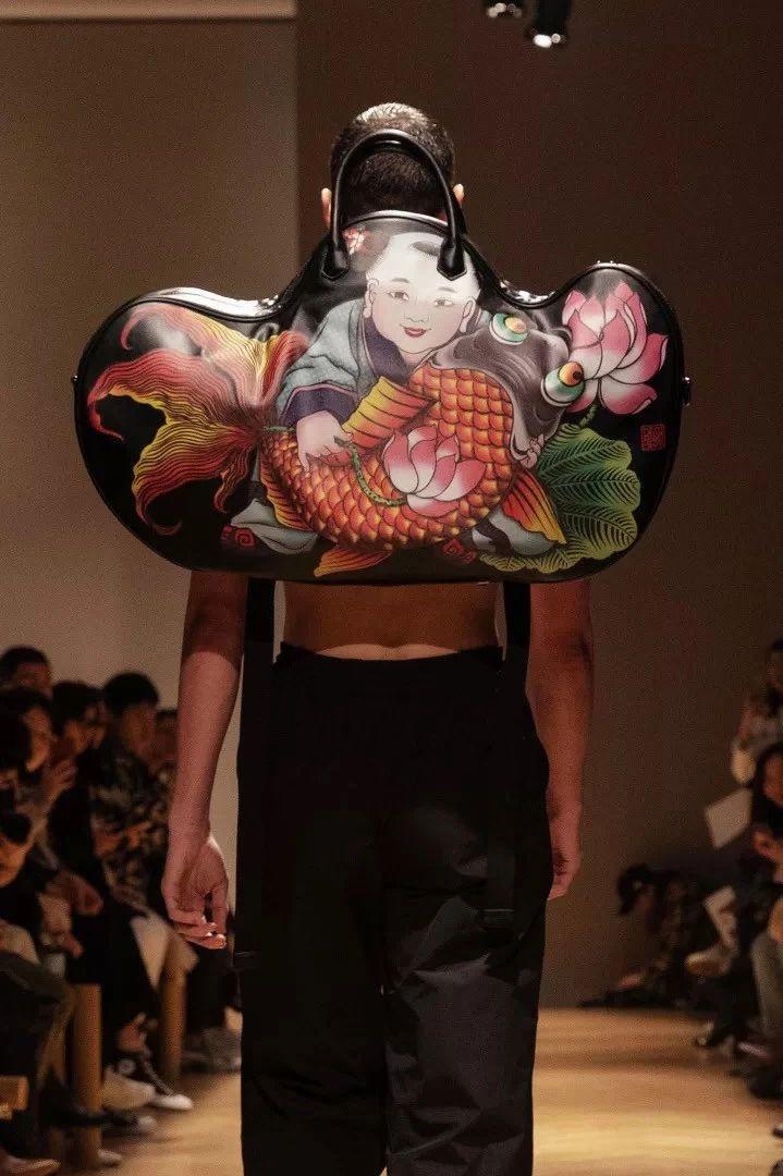 马克华菲时尚T恤,马克华菲巴黎时装周