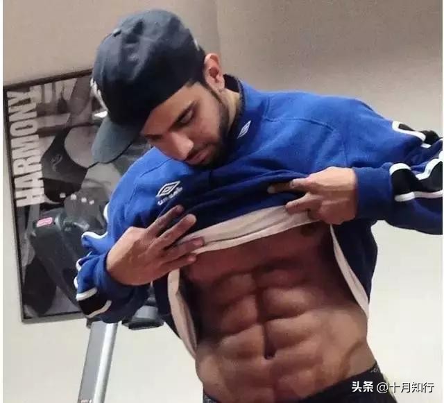 如何在一个月之内练出腹肌马甲线,3个动作练出腹肌马甲线2天见效