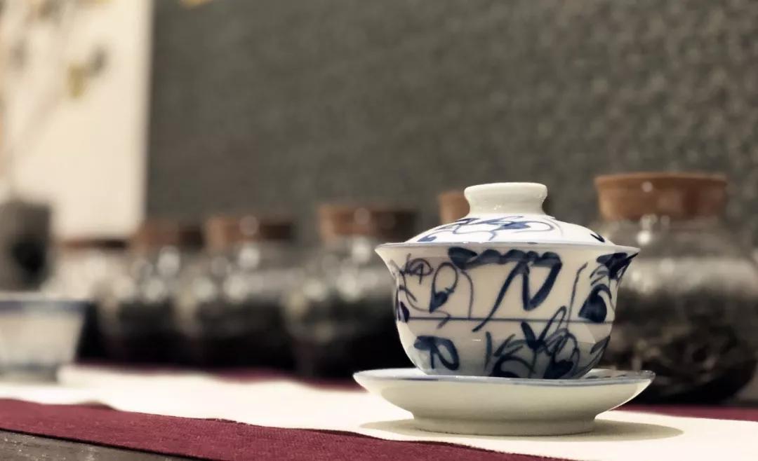 茶桌上的好朋友,茶桌上交朋友