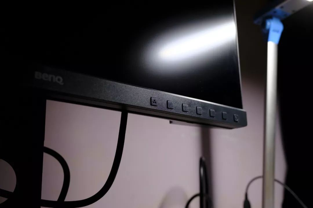 明基sw240专业摄影显示器,明基sw240真实测评