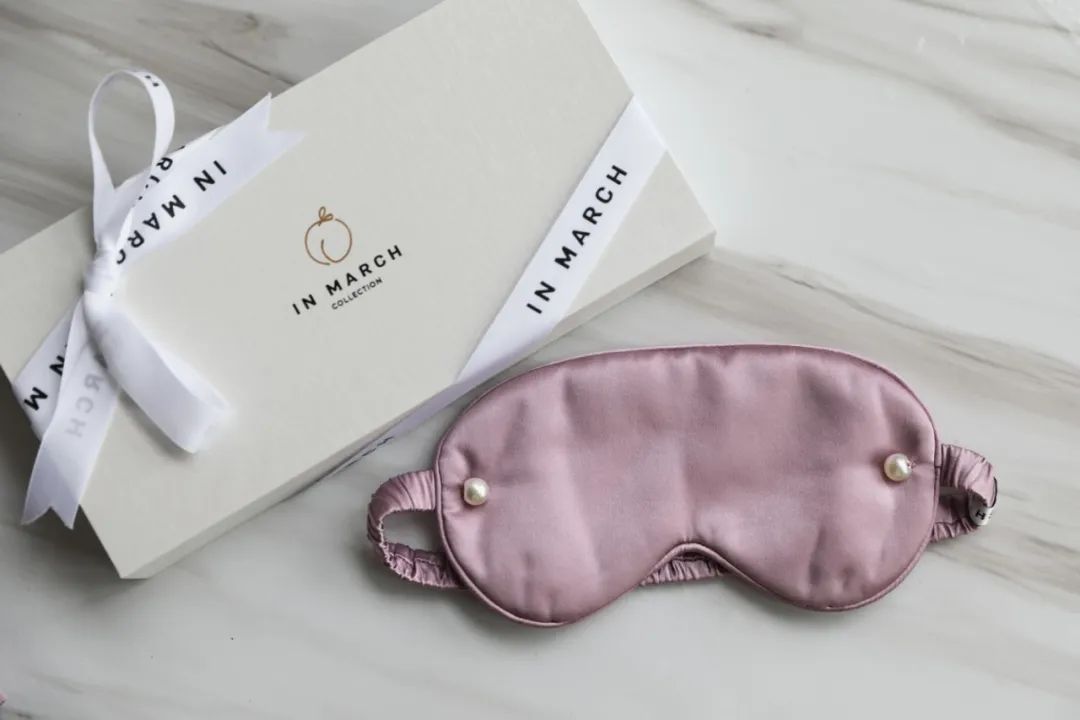 宅家必备的高颜值睡衣,夏季必备真丝枕套