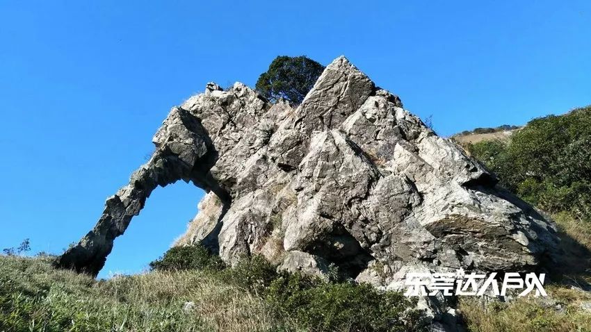 徒步挑战增城第一高峰牛牯嶂,挑战阳山第一峰