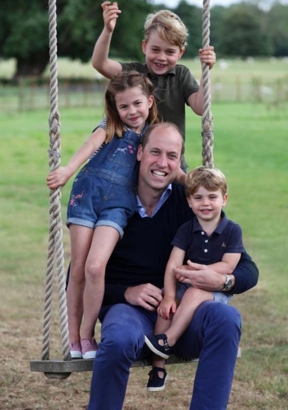 凯特和女儿夏洛特,凯特夏洛特伊丽莎白对比图