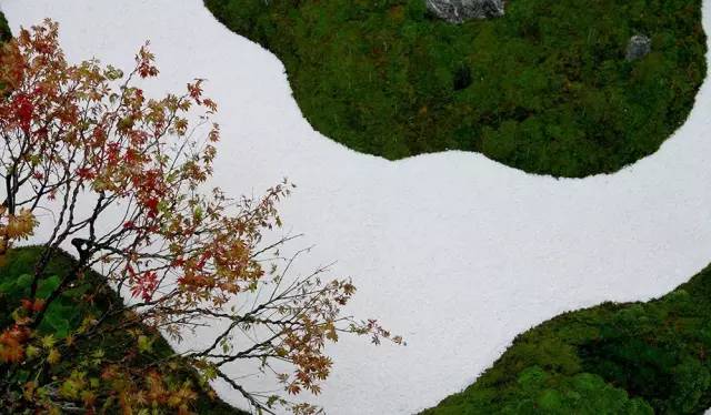 枯山水庭院景观制作过程,庭院枯山水施工做法