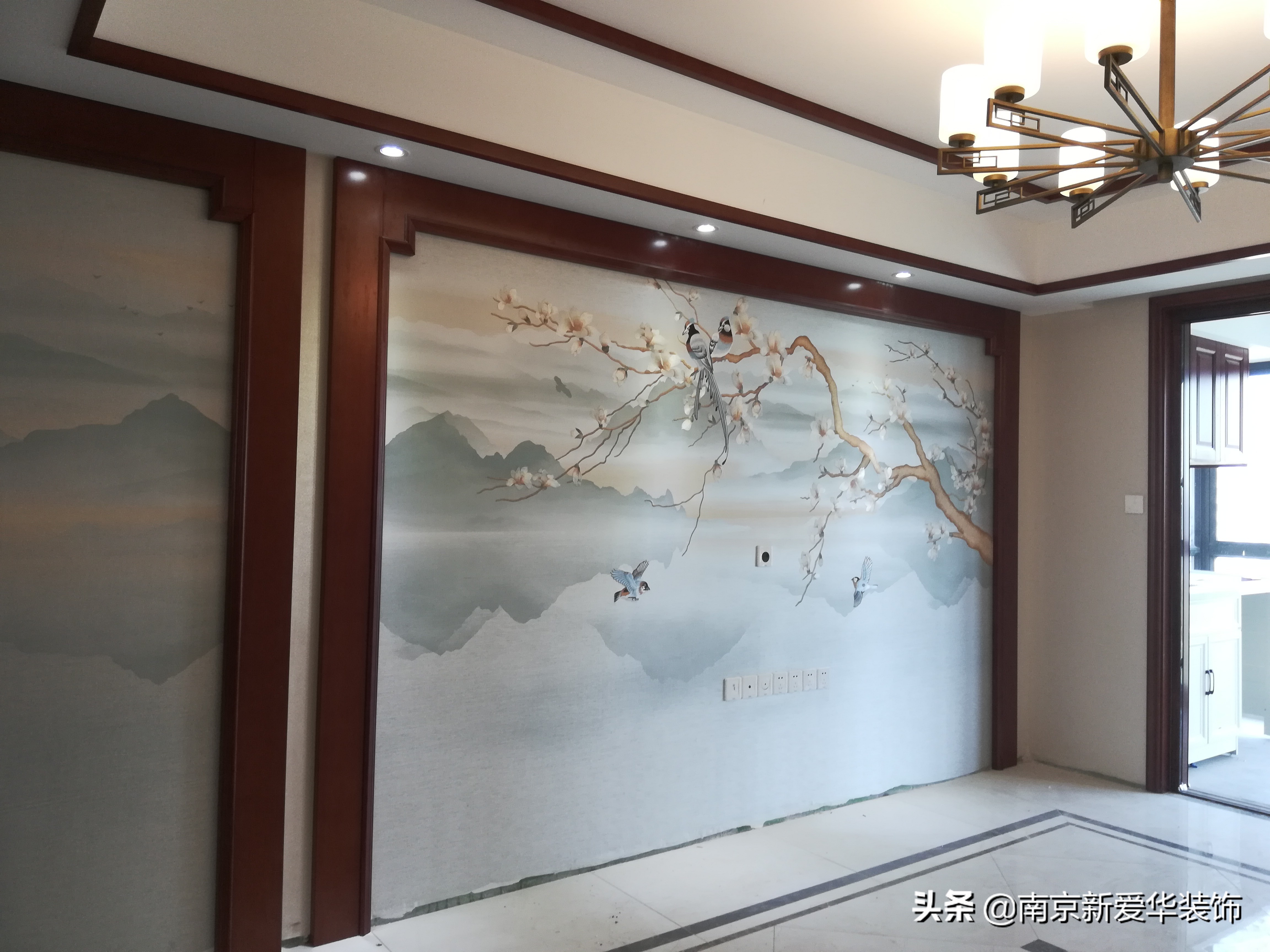 新中式装修墙壁刷什么颜色好看,白墙贴什么颜色壁布好看