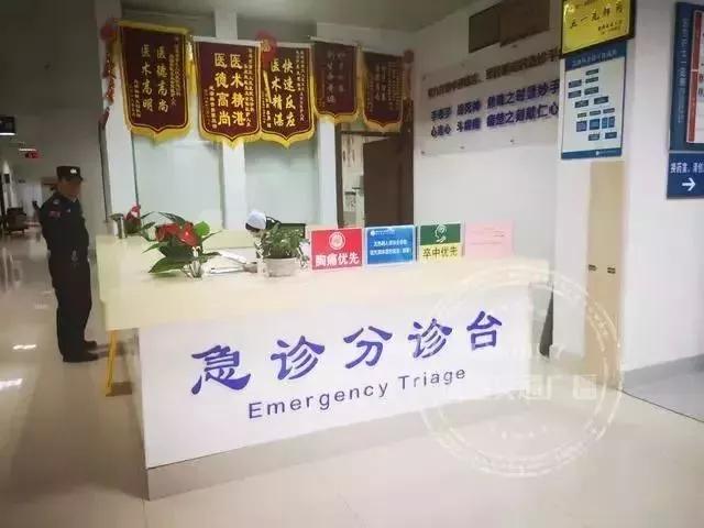 手机半夜充电突然发烫,手机半夜充电烧了怎么办