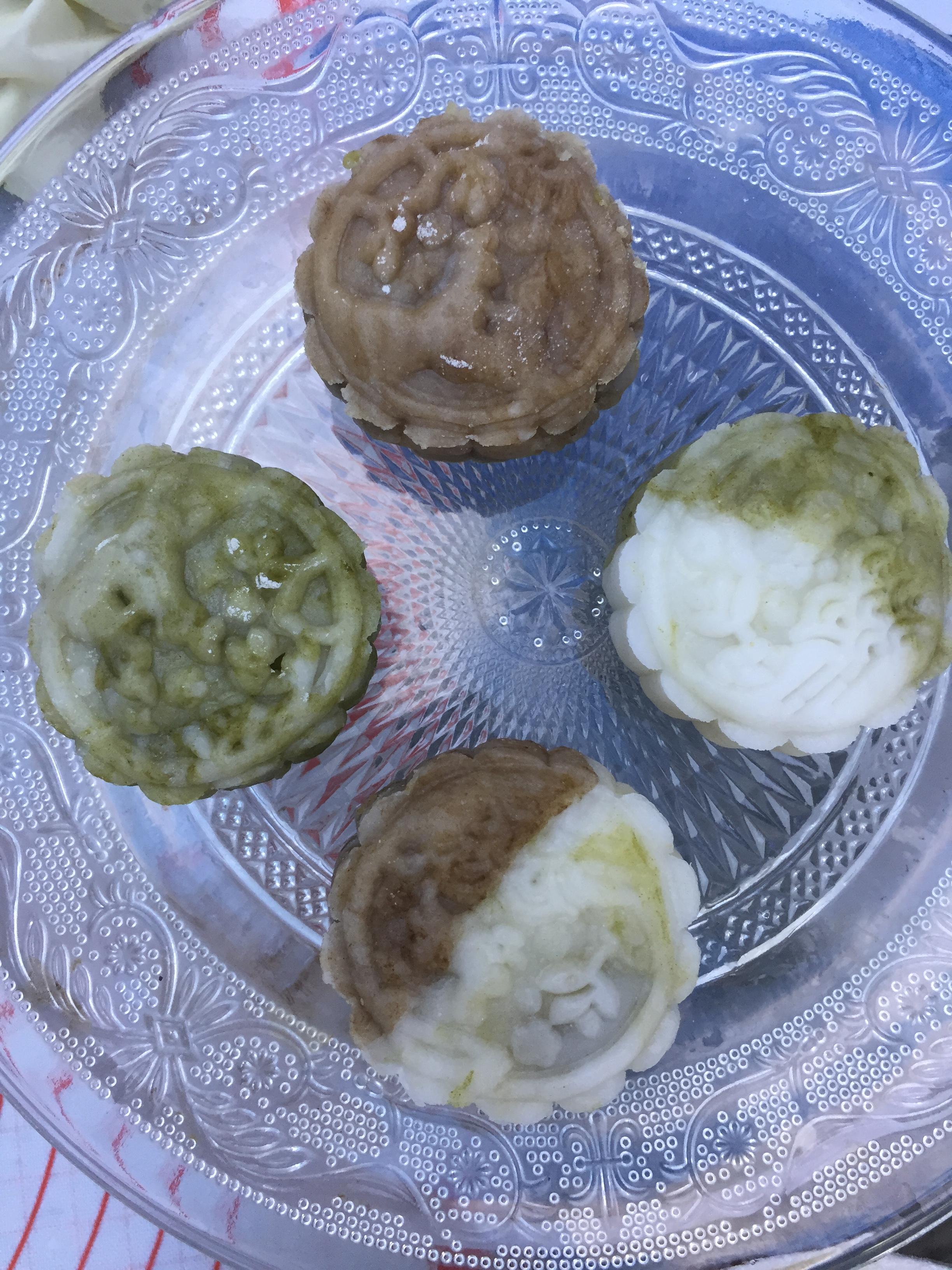 自制中秋冰皮月饼不用烤箱,中秋将至我们一起来制作冰皮月饼