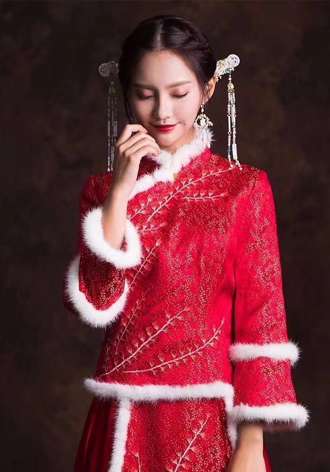 最适合穿中式嫁衣,新款秀禾服新娘礼服中式嫁衣