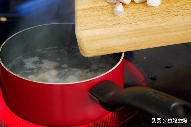 章鱼小丸子做法肉丸,章鱼小丸子好吃现做图片