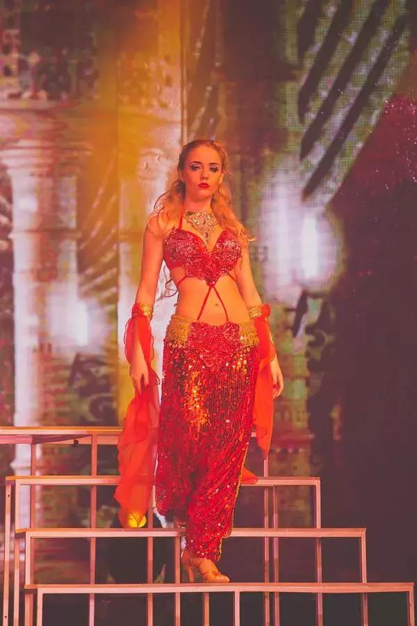 世界顶级豪华游轮合集,世界上7个不可思议的豪华游轮