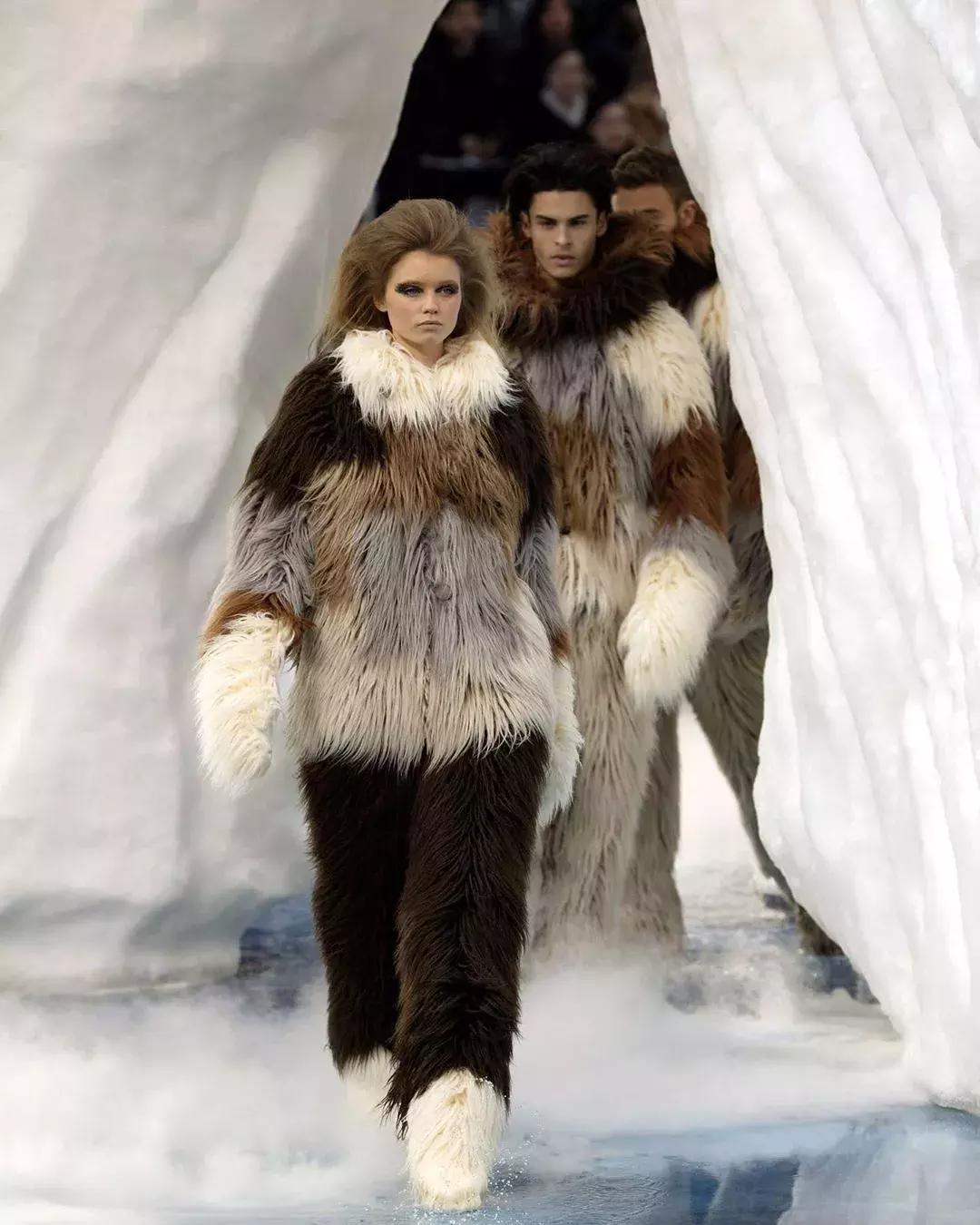 比羽绒服还暖的外套也要时髦型范,最时髦的保暖外套