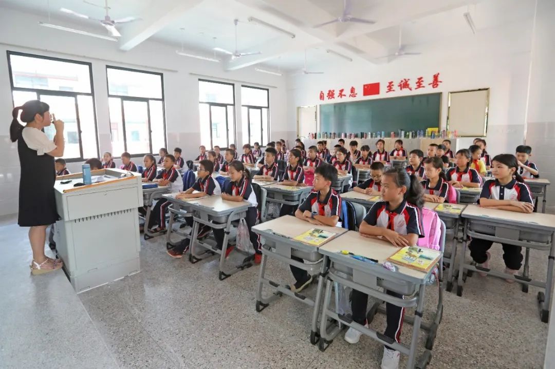 漳州港哪个学校最好,漳州最美校园