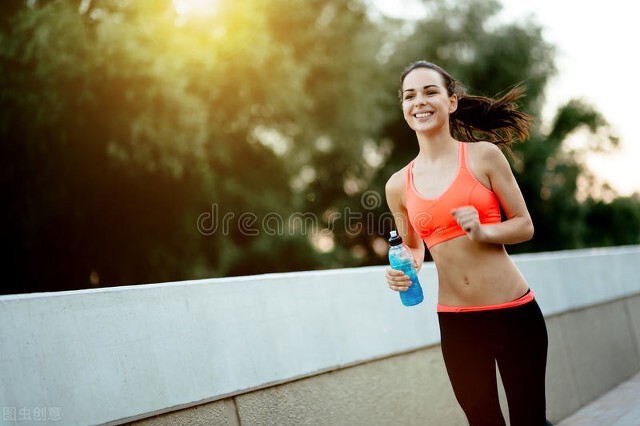 怎样有效的跑步减脂最快,冬天跑步还是夏天跑步减肥效果好
