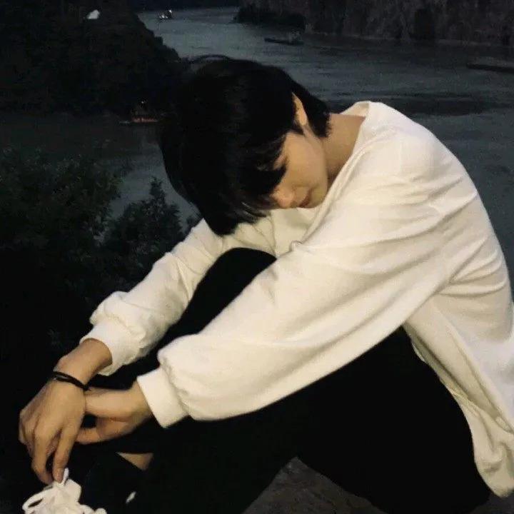 网名男生霸气冷酷好听,男生霸气网名超拽二字