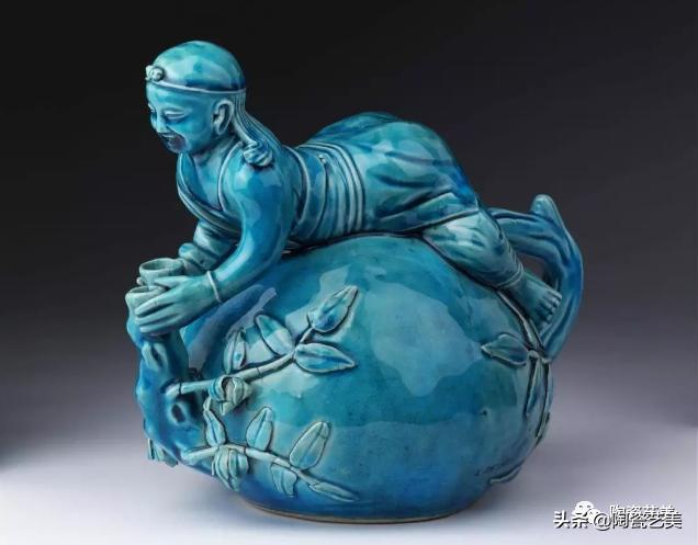 孔雀蓝釉哪个颜色最好,美到让人窒息孔雀蓝釉