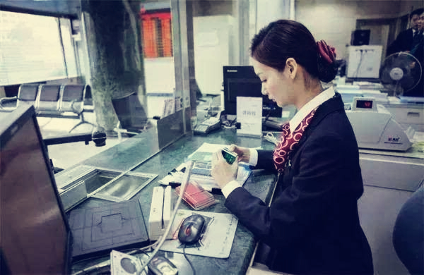 50万存银行一年能有多少利息,在银行存50万元1年能有多少利息