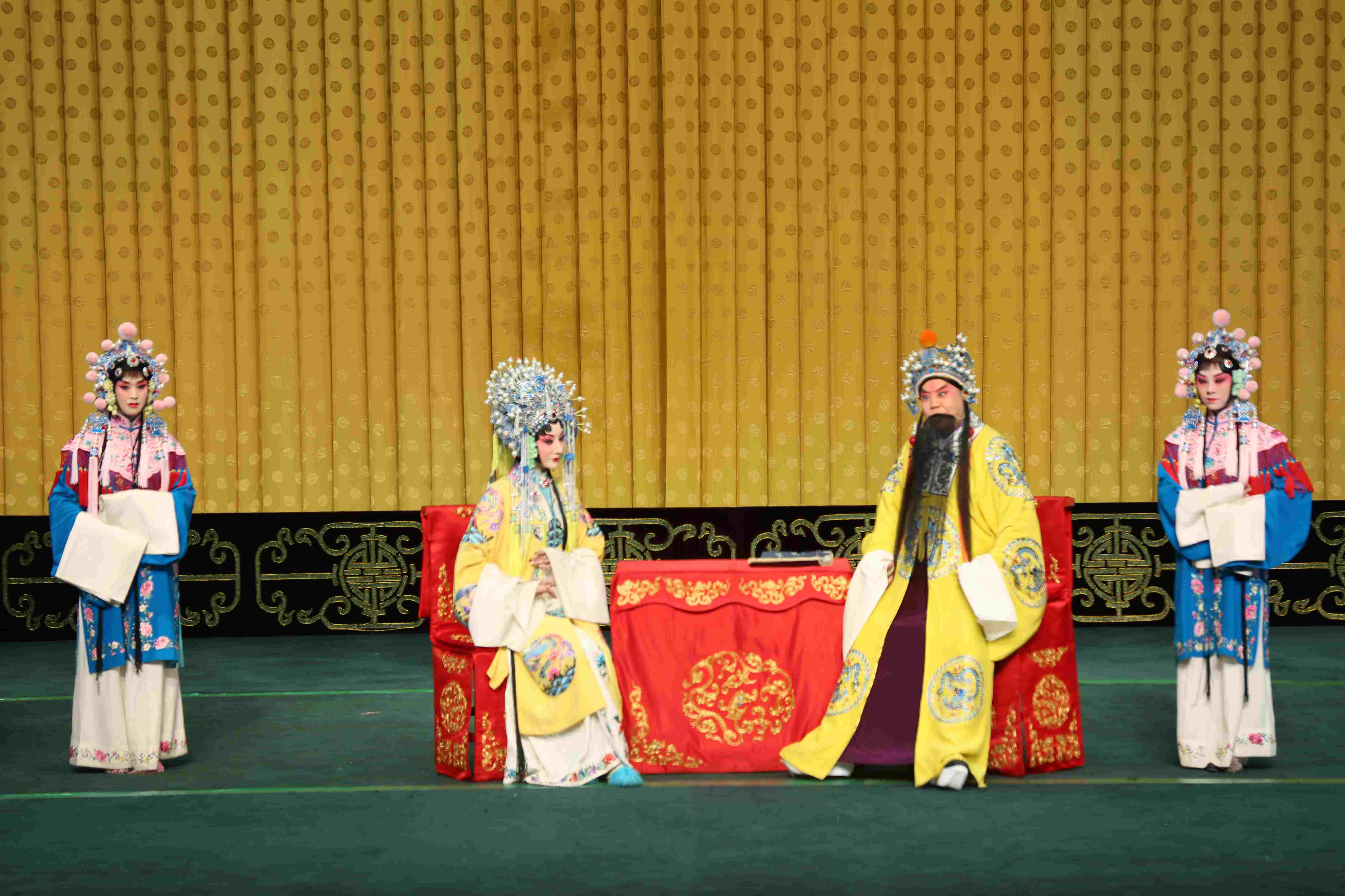 怎么样欣赏京剧的唱腔,如何才能更好地欣赏京剧