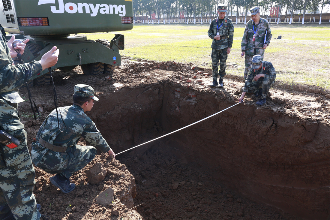 武警第一机动总队铁甲重拳,直击武警特战队员超燃训练现场