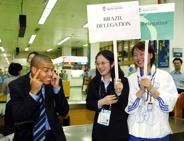 dg杜嘉班纳国外评论,杜嘉班纳怎么辱华了